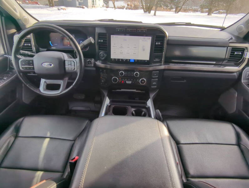 2023 Ford F-350 Super Duty Lariat