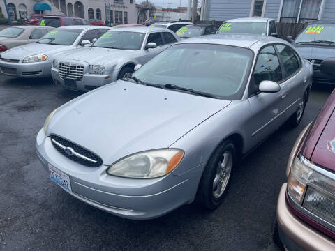 2003 Ford Taurus for sale at American Dream Motors in Everett WA