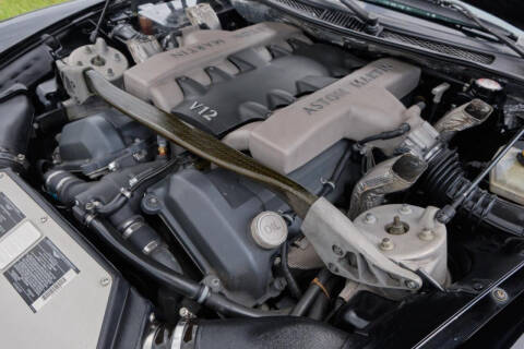 2003 Aston Martin V12 Vanquish