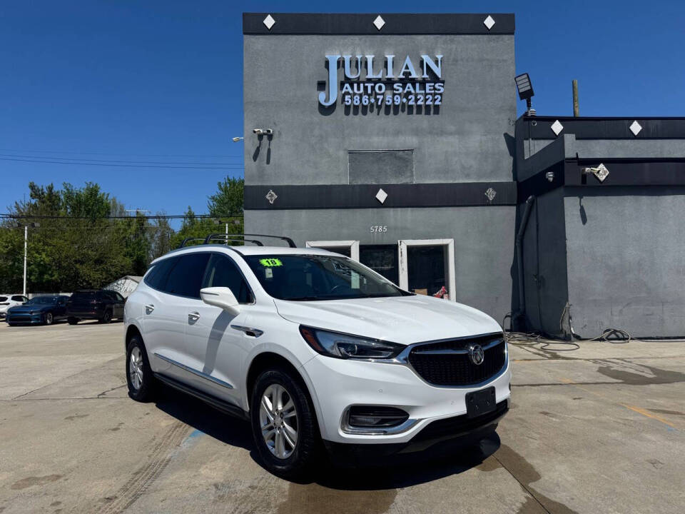 2018 Buick Enclave Premium's photo