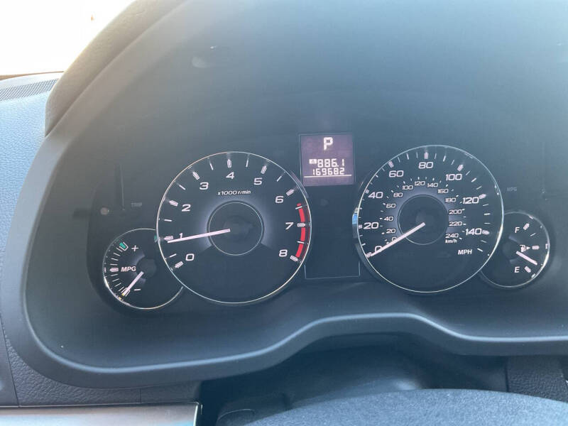 2011 Subaru Outback 2.5i Premium