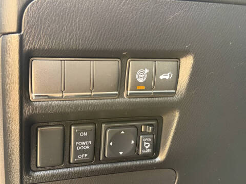 2012 Infiniti QX56