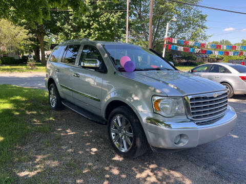 2007 Chrysler Aspen for sale at Antique Motors in Plymouth IN