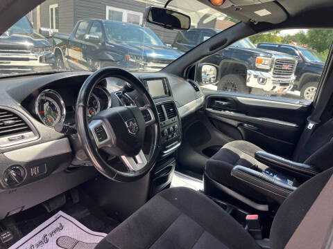 2015 Dodge Grand Caravan SE