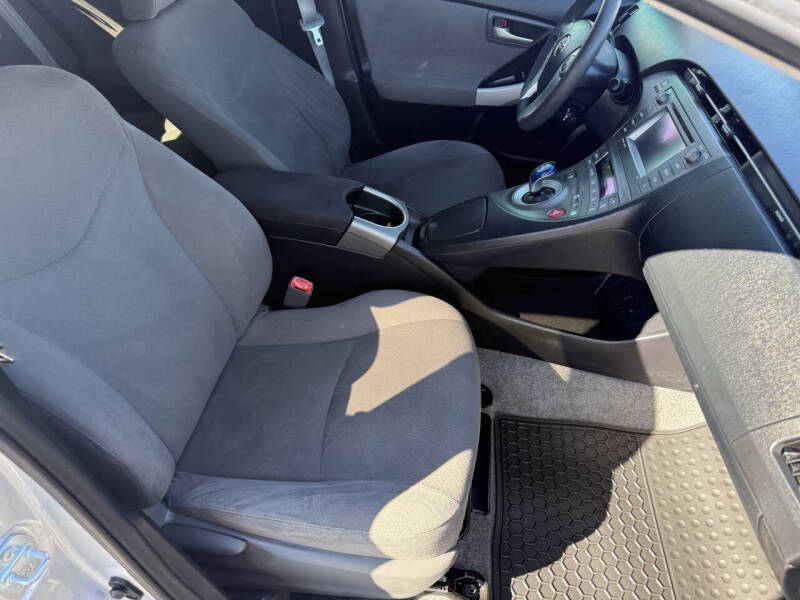 2013 Toyota Prius Three