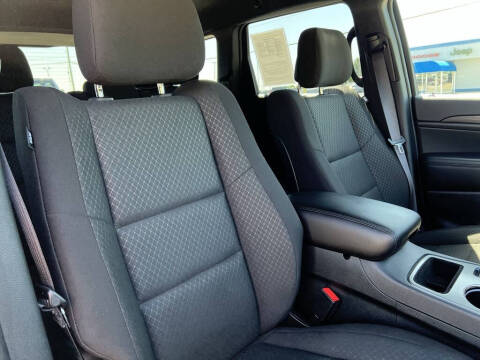 2022 Jeep Grand Cherokee WK Laredo E