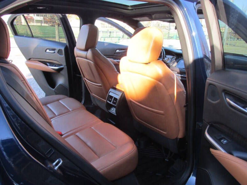 2019 Cadillac XT4 Premium Luxury