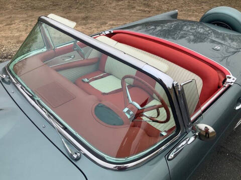 1956 Ford Thunderbird