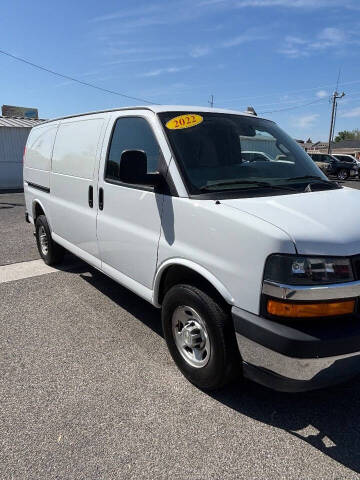 2022 Chevrolet Express 2500