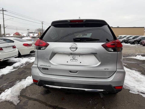 2017 Nissan Rogue SV