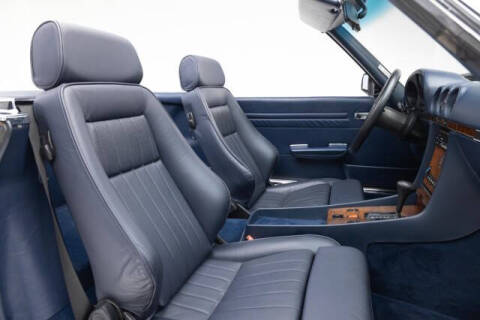 1986 Mercedes-Benz 560-Class 560 SL