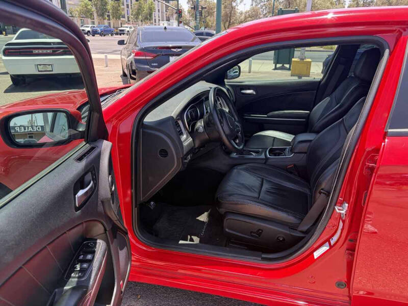 2015 Dodge Charger SXT