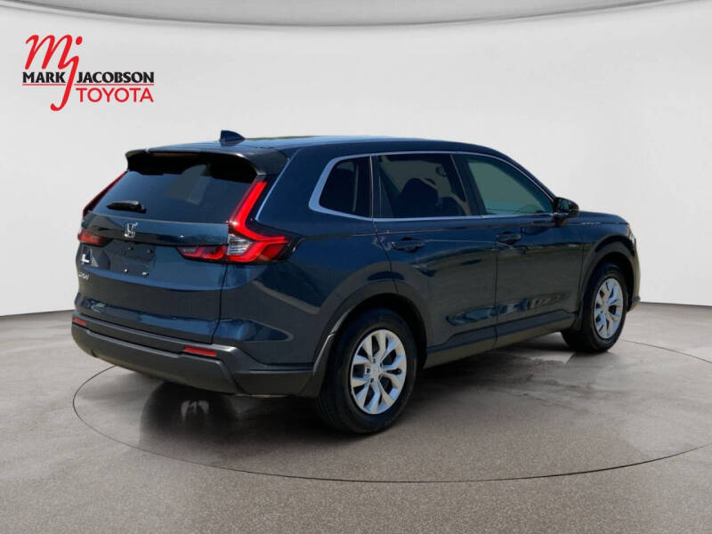2025 Honda CR-V LX