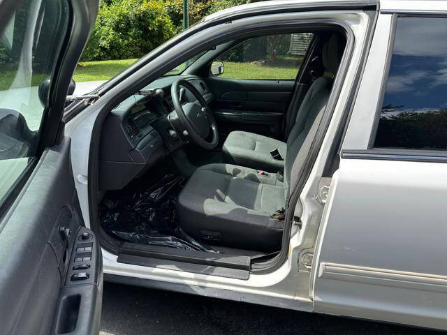 2010 Ford Crown Victoria