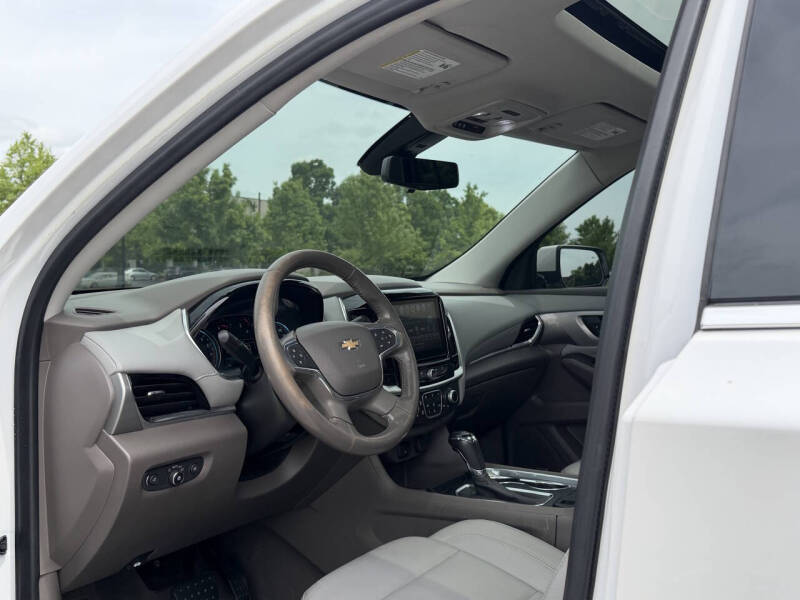 2019 Chevrolet Traverse LT Leather