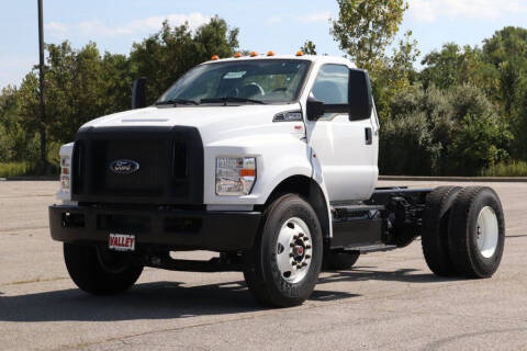 2025 Ford F-750 Super Duty