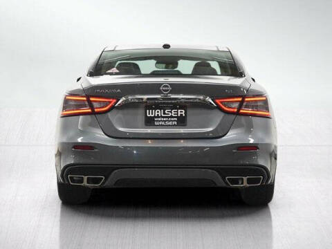 2023 Nissan Maxima