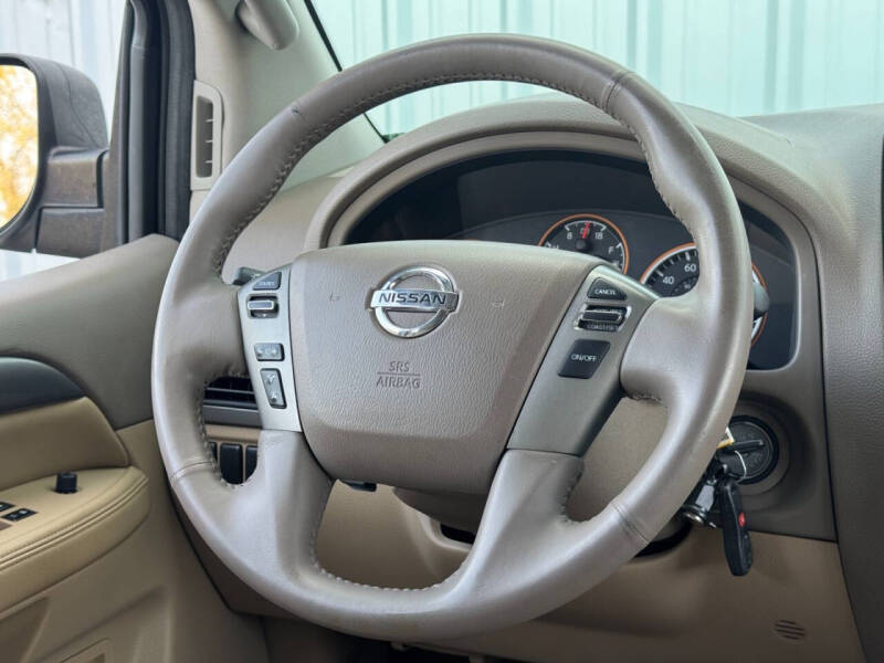 2013 Nissan Armada SV