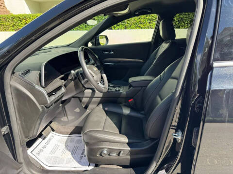 2024 Cadillac XT4 Premium Luxury