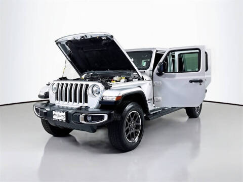 2023 Jeep Gladiator Overland