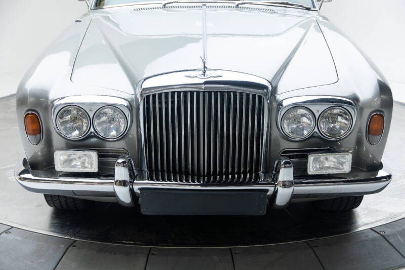 1967 Bentley T1 Saloon