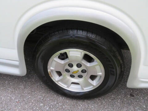 2010 Chevrolet Express LT 1500