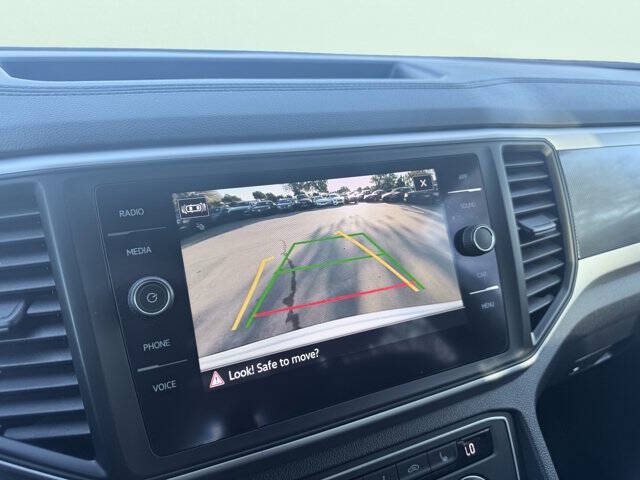 2021 Volkswagen Atlas Cross Sport V6 SE R-Line