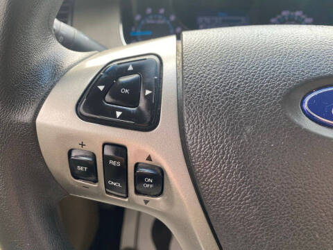 2015 Ford Taurus