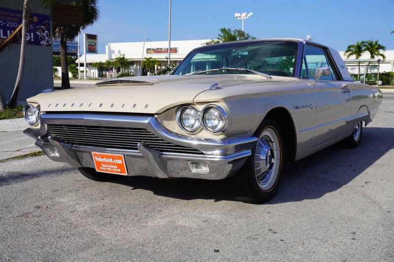 1964 Ford Thunderbird