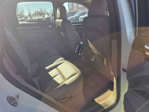 2012 Porsche Cayenne Tiptronic