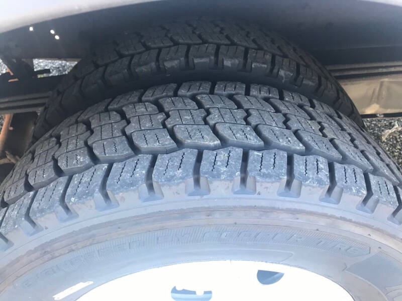 2017 Ford Stripped Chassis