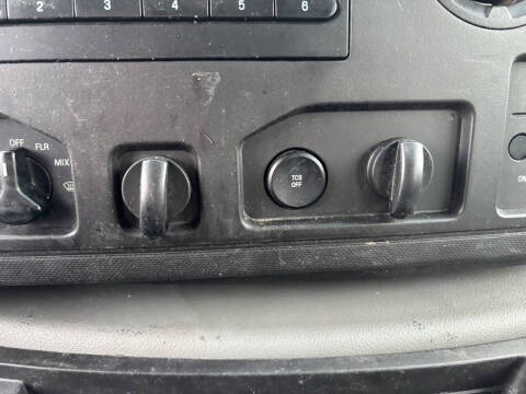 2013 Ford E-Series E-250