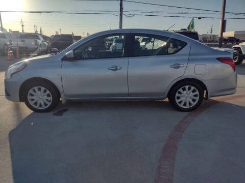 2015 Nissan Versa