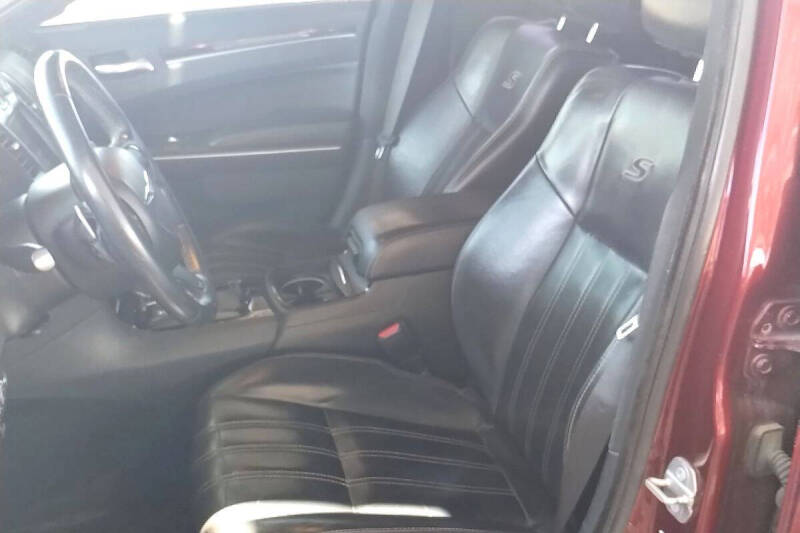 2019 Chrysler 300 S