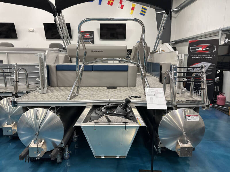 2025 Berkshire 24 UL LE 2.75