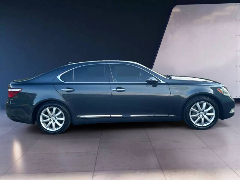 2007 Lexus LS 460