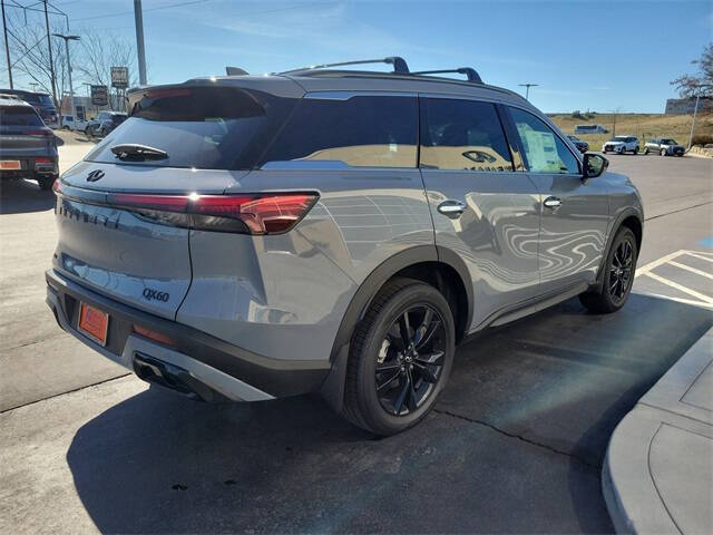 2025 Infiniti QX60 Luxe