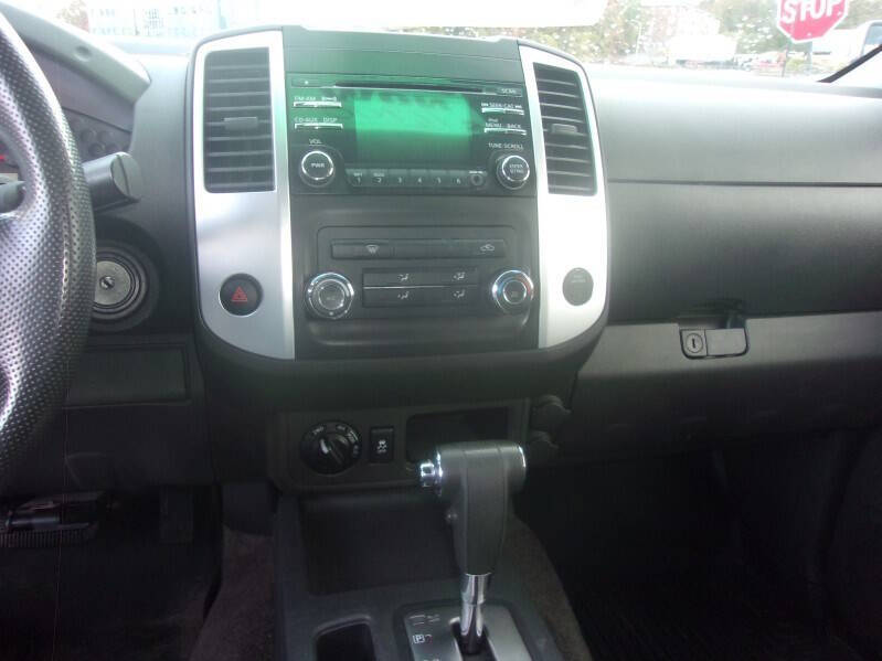 2014 Nissan Frontier SV V6