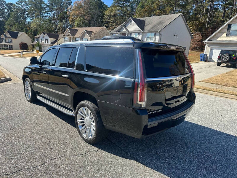 2017 Cadillac Escalade ESV Luxury