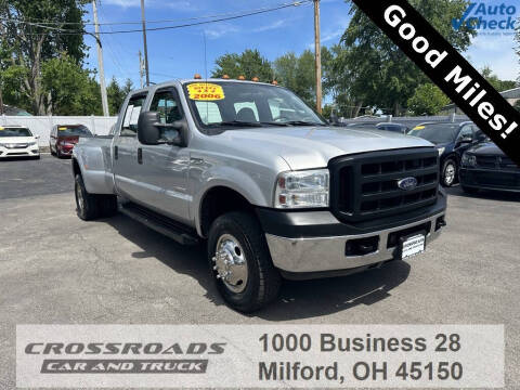 2006 Ford F-350 Super Duty for sale at Crossroads Car and Truck - Crossroads Car & Truck - Mulberry in Milford OH