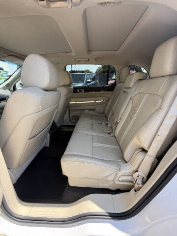 2014 Lincoln MKT Ecoboost