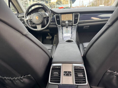 2015 Porsche Panamera S E-Hybrid