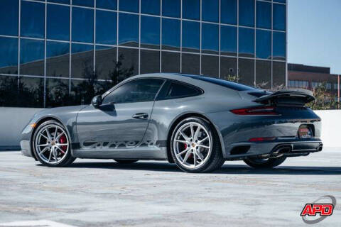 2017 Porsche 911 Carrera