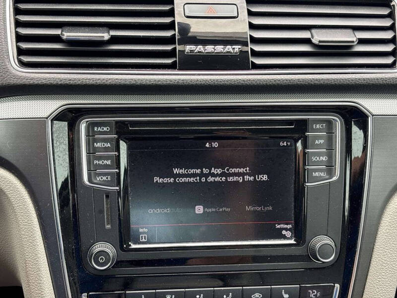 2018 Volkswagen Passat