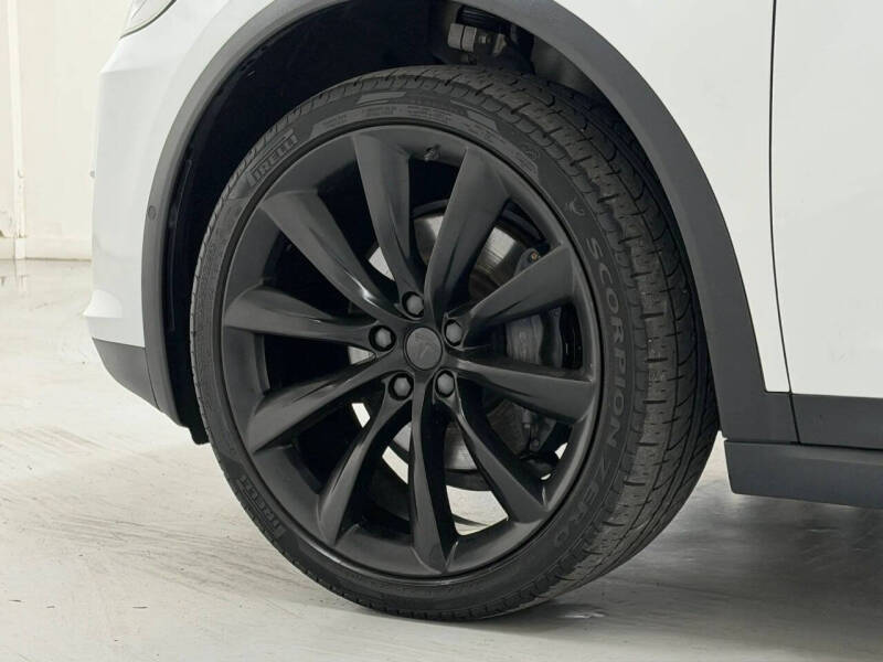 2020 Tesla Model X Long Range Plus