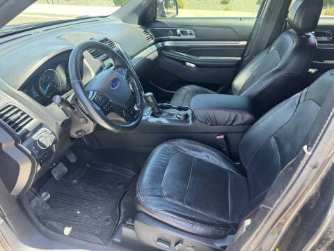 2017 Ford Explorer Sport