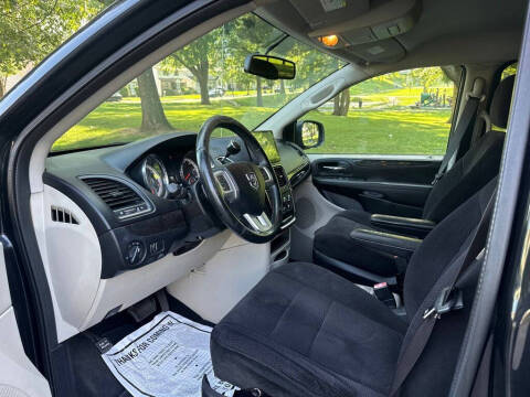 2013 Dodge Grand Caravan SE