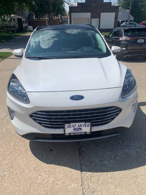 2021 Ford Escape Titanium