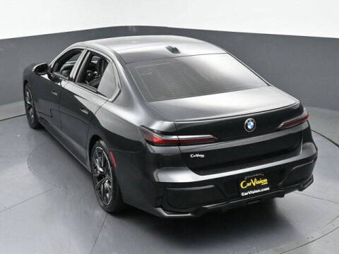 2023 BMW 7 Series 740i