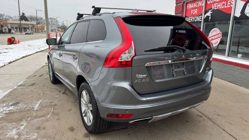 2017 Volvo XC60 T5 Inscription